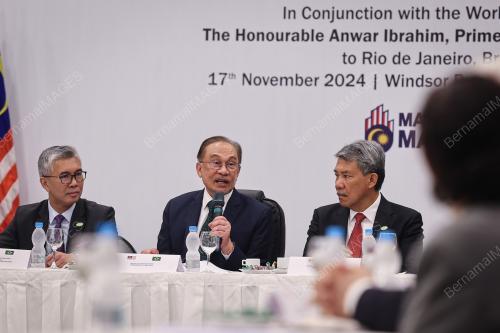 DATUK SERI ANWAR IBRAHIM