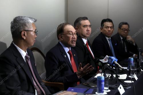DATUK SERI ANWAR IBRAHIM