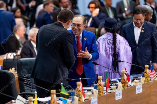 DATUK SERI ANWAR IBRAHIM