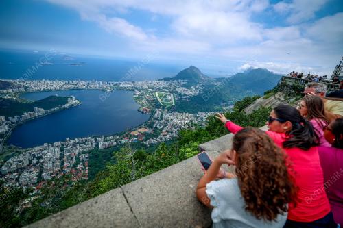 CHRIST THE REDEEMER