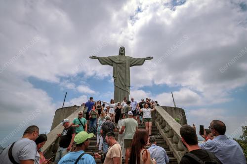 CHRIST THE REDEEMER