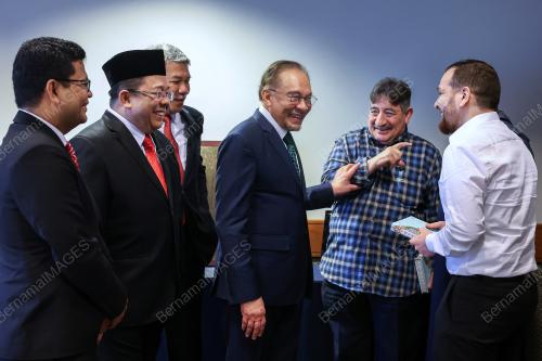 DATUK SERI ANWAR IBRAHIM