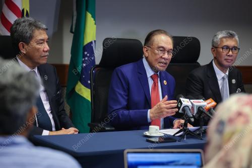 DATUK SERI ANWAR IBRAHIM