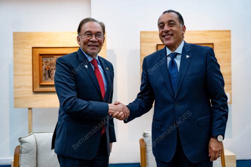 DATUK SERI ANWAR IBRAHIM