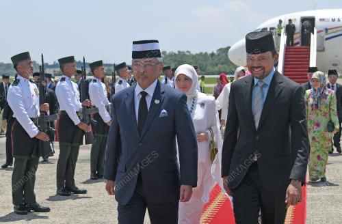 BRN01_18082019_AGONG