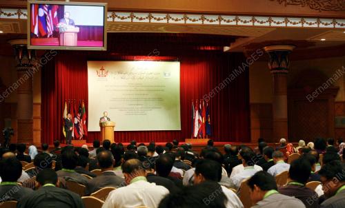 BRN01_26012011_TPM_BRUNEI