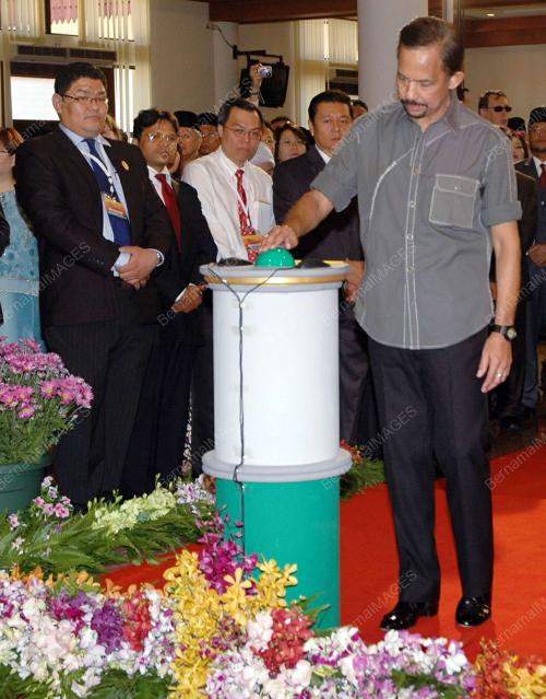 SULTAN HASSANAL BOLKIAH