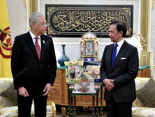DATUK SERI ISMAIL SABRI YAAKOB