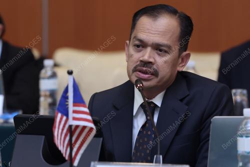 DATUK MOHAMAD FAUZI MD ISA