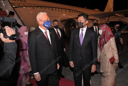 DATUK SERI ISMAIL SABRI YAAKOB