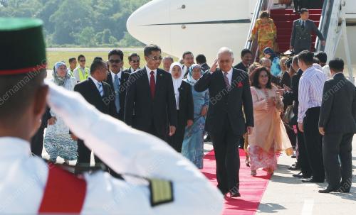 MOHD NAJIB TUN ABDUL RAZAK