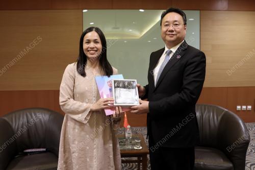 TEO NIE CHING