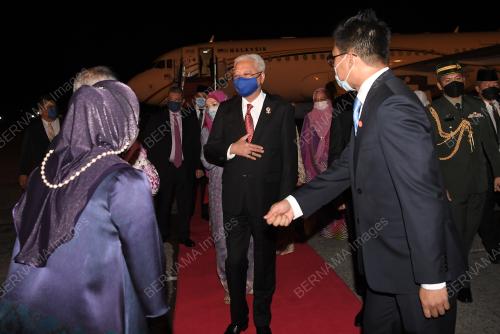 DATUK SERI ISMAIL SABRI YAAKOB