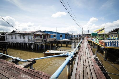 KAMPONG AYER