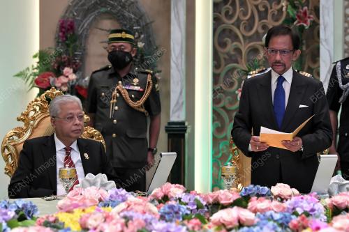 SULTAN BRUNEI SULTAN HAJI HASSANAL BOLKIAH