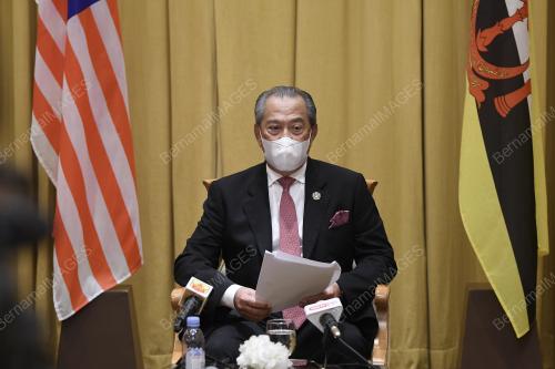 TAN SRI MUHYIDDIN YASSIN