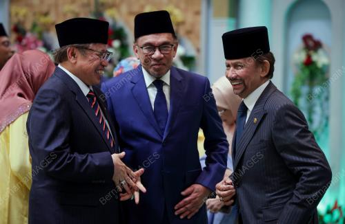 SULTAN HAJI HASSANAL BOLKIAH