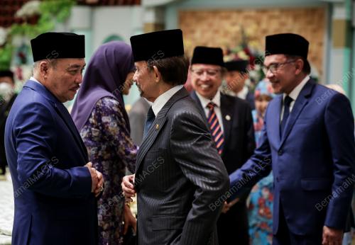 SULTAN HAJI HASSANAL BOLKIAH