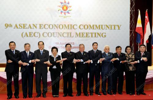 BRU04_10042013_ASEAN