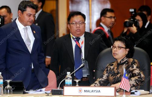 BRU08_10042013_ASEAN