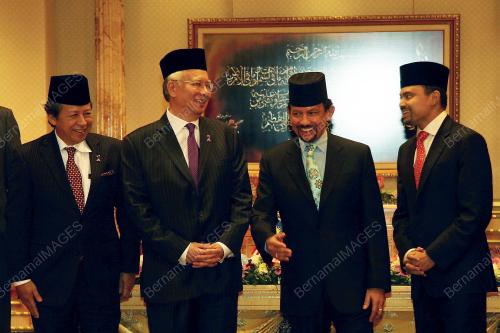 DATUK SERI NAJIB TUN RAZAK