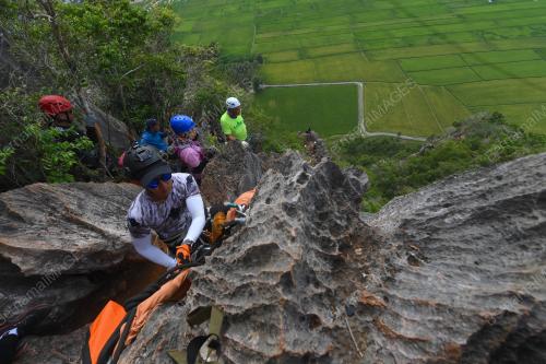 DROPZONE BUKIT KODIANG