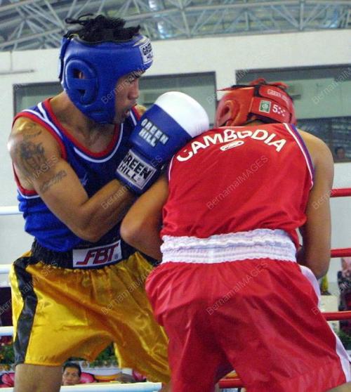 BX02-12_09_2001_BOXING_02022016