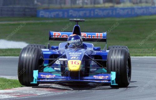 CA01-19_06_2000_RED_BULL_SAUBER_08012016