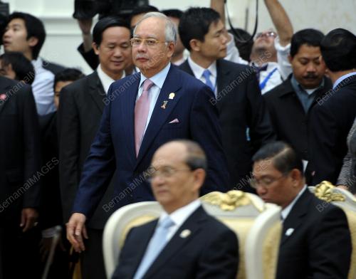CAM01_04042012_PM_ASEAN