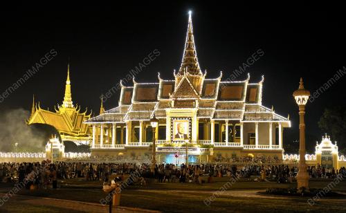 CAM01_26102012_PENGHORMATAN