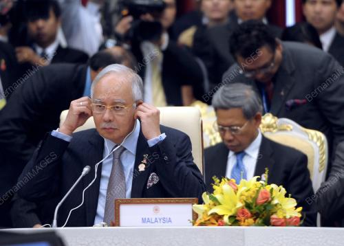 CAM07_03042012_PM_ASEAN