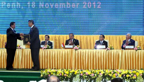 CAM08_18112012_SIDANG_ASEAN