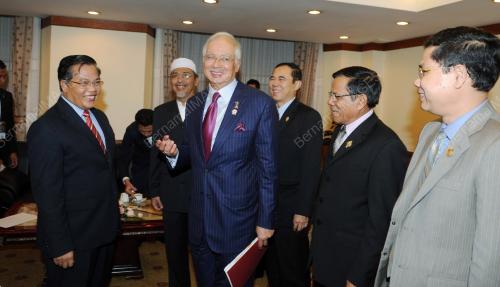 CAM08_19112012_SIDANG_ASEAN