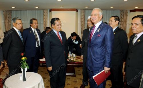 CAM09_19112012_SIDANG_ASEAN