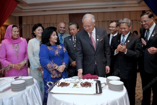 CAM15_03042012_PM_ULANG_TAHUN