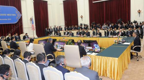 CAM19_19112012_SIDANG_ASEAN