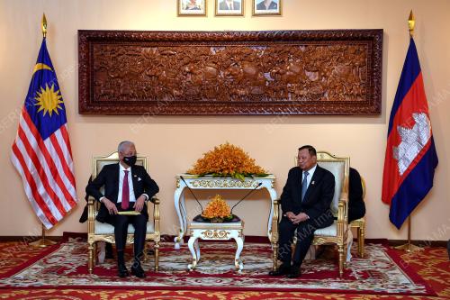 DATUK SERI ISMAIL SABRI YAAKOB