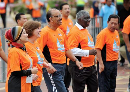 CAPAM01_19102014_LARIAN