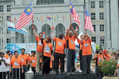 CAPAM05_19102014_LARIAN