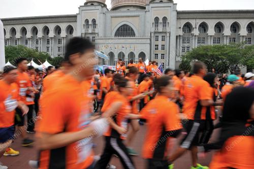 CAPAM07_19102014_LARIAN