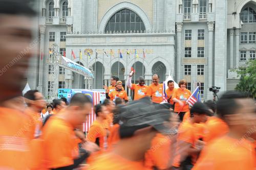 CAPAM08_19102014_LARIAN