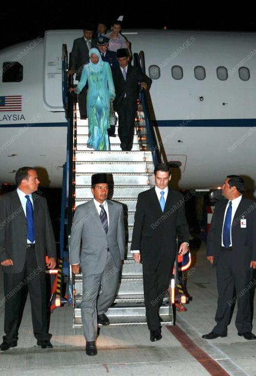 TUANKU MIZAN ZAINAL ABIDIN
