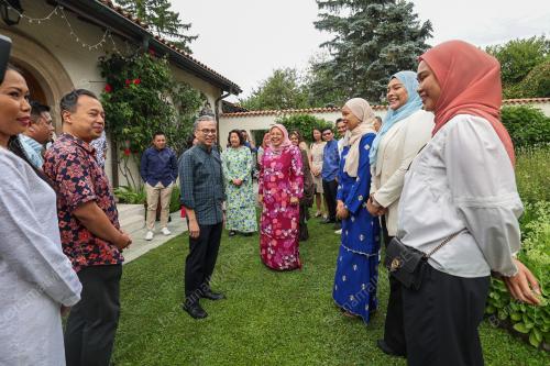 DATUK FAHMI FADZIL