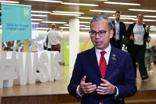 DATUK FAHMI FADZIL