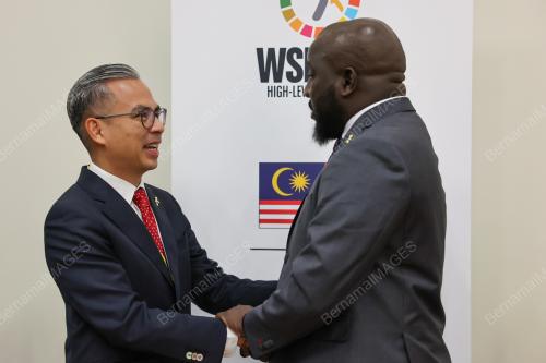 DATUK FAHMI FADZIL