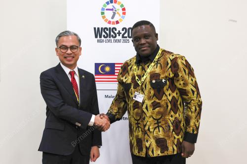 DATUK FAHMI FADZIL
