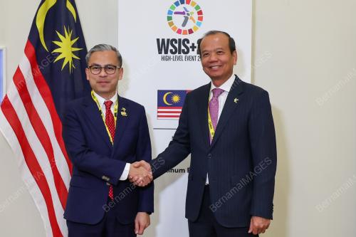 DATUK FAHMI FADZIL