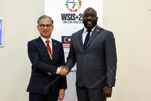 DATUK FAHMI FADZIL