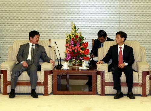 CHI02_13052012_HOME_MINISTER