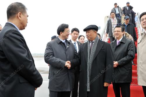 CHN01_04122014_ARRIVAL